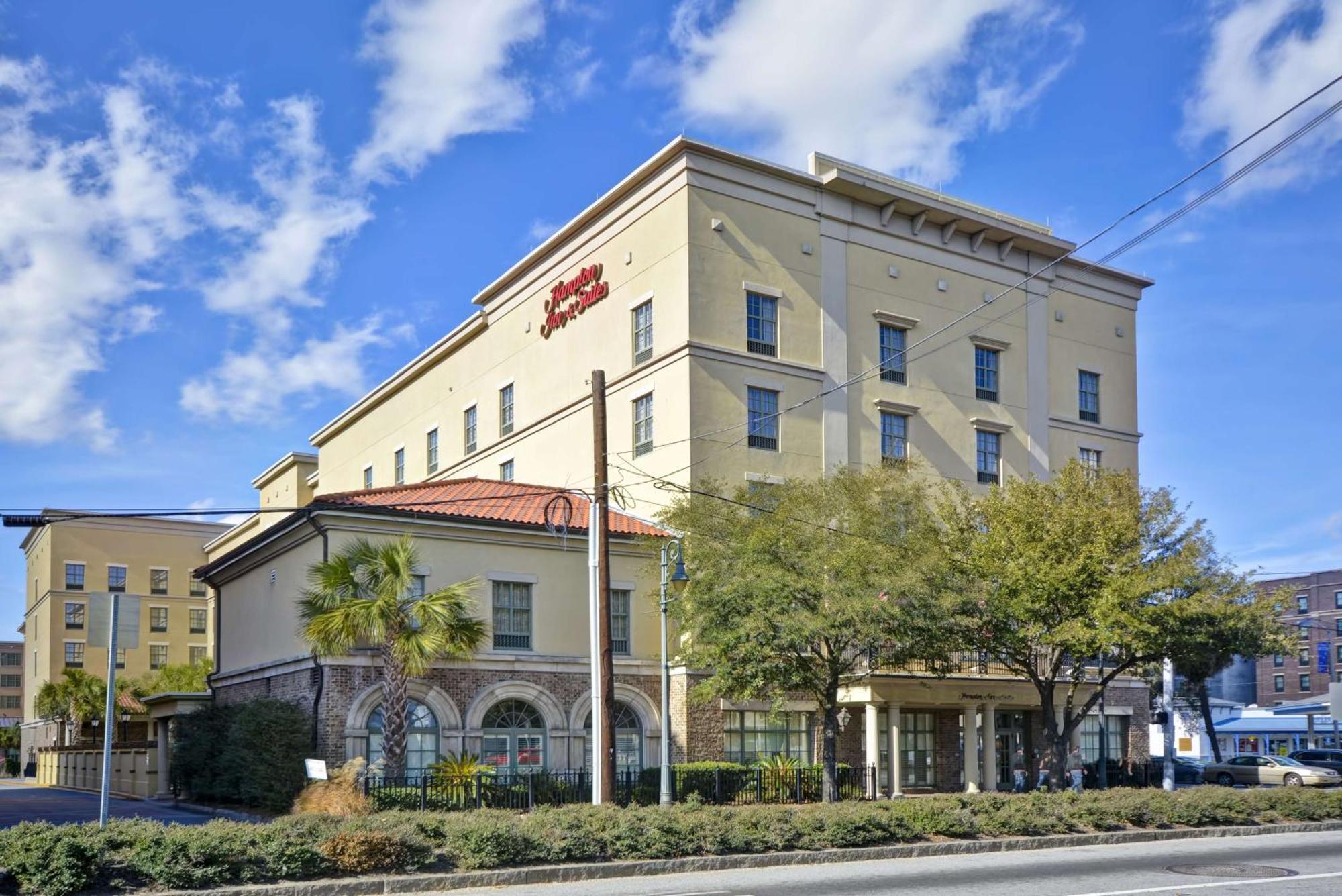 Hampton Inn & Suites Savannah Historic District Exterior foto